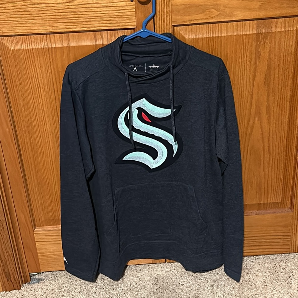 NHL Seattle Kraken official logo lightweight sweatshirt size L